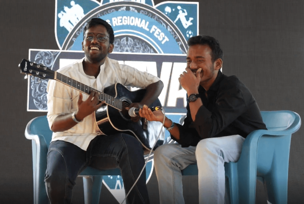 Akord Band performing live